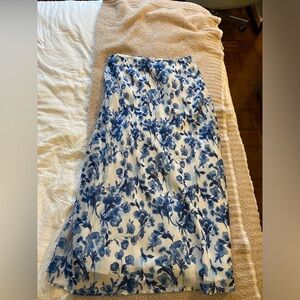 Abercrombie & Fitch Blue and White floral maxi skirt